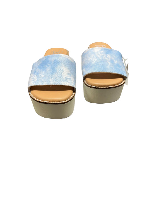 Blue & White Sandals Heels Platform Dirty Laundry, Size 8