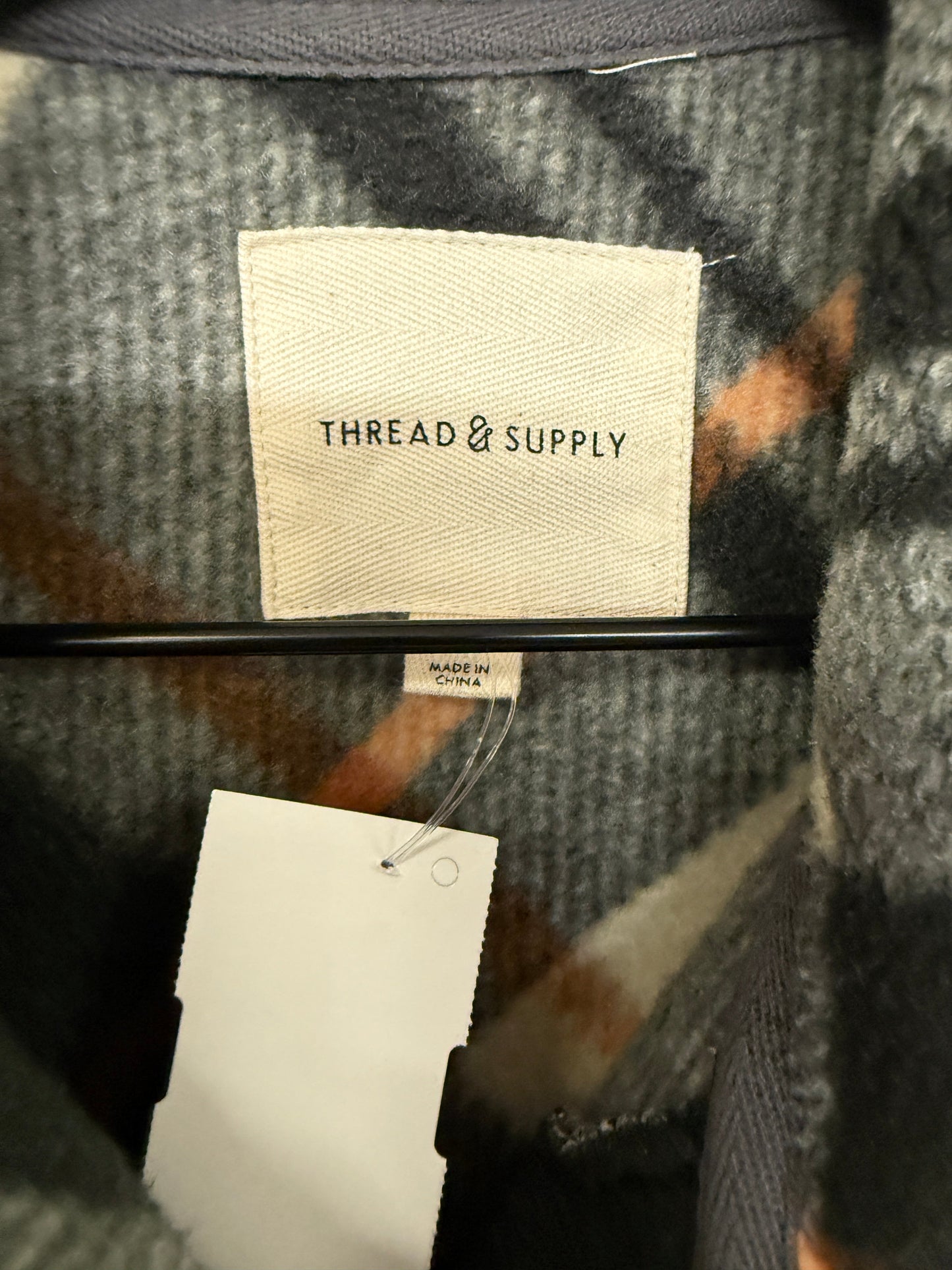 Jacket Shirt By Thread And Supply In Plaid Pattern, Size: L