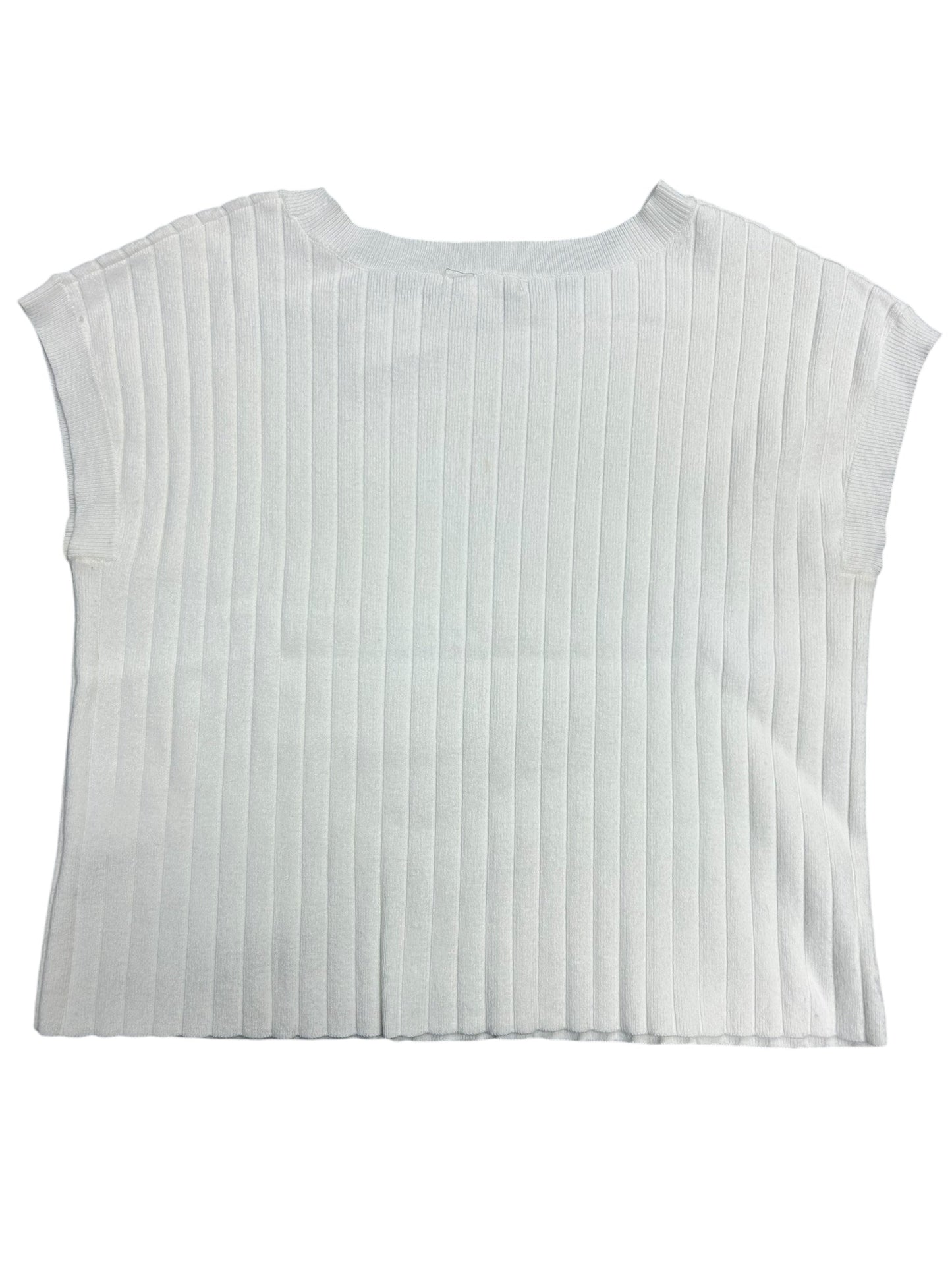 Top Short Sleeve By Clothes Mentor In White, Size: M