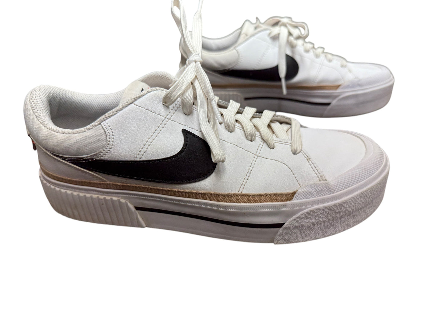 Shoes Sneakers By Nike In White, Size: 11