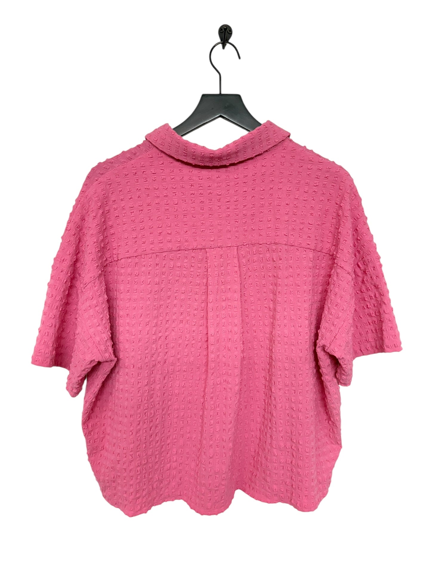 Blouse Short Sleeve By Entro In Pink, Size: M