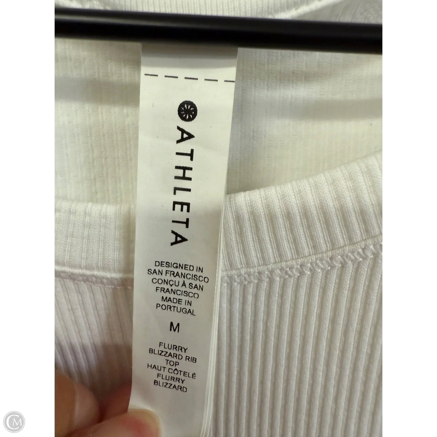 Athletic Top Long Sleeve Crewneck By Athleta In White, Size: M