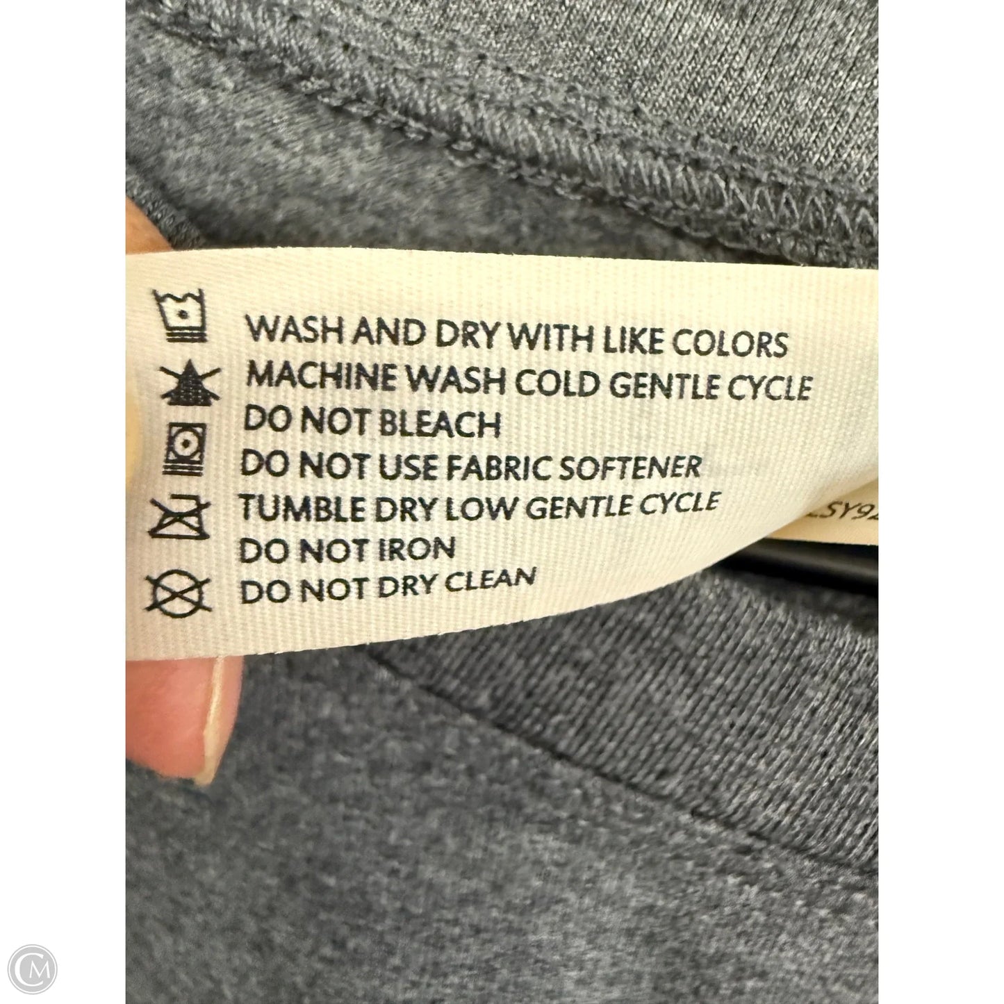 Athletic Top Long Sleeve Crewneck By Yogalicious In Grey, Size: L