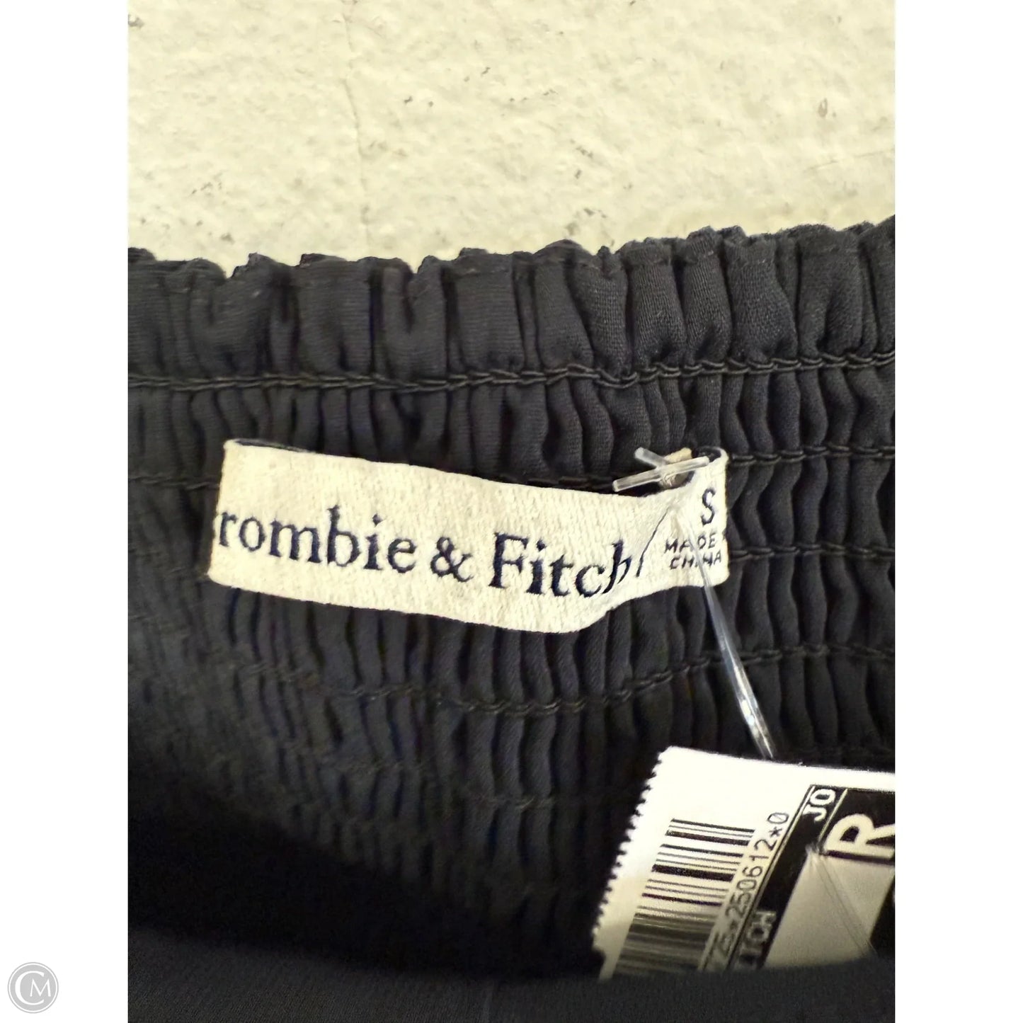 Top Long Sleeve By Abercrombie And Fitch In Black, Size: S