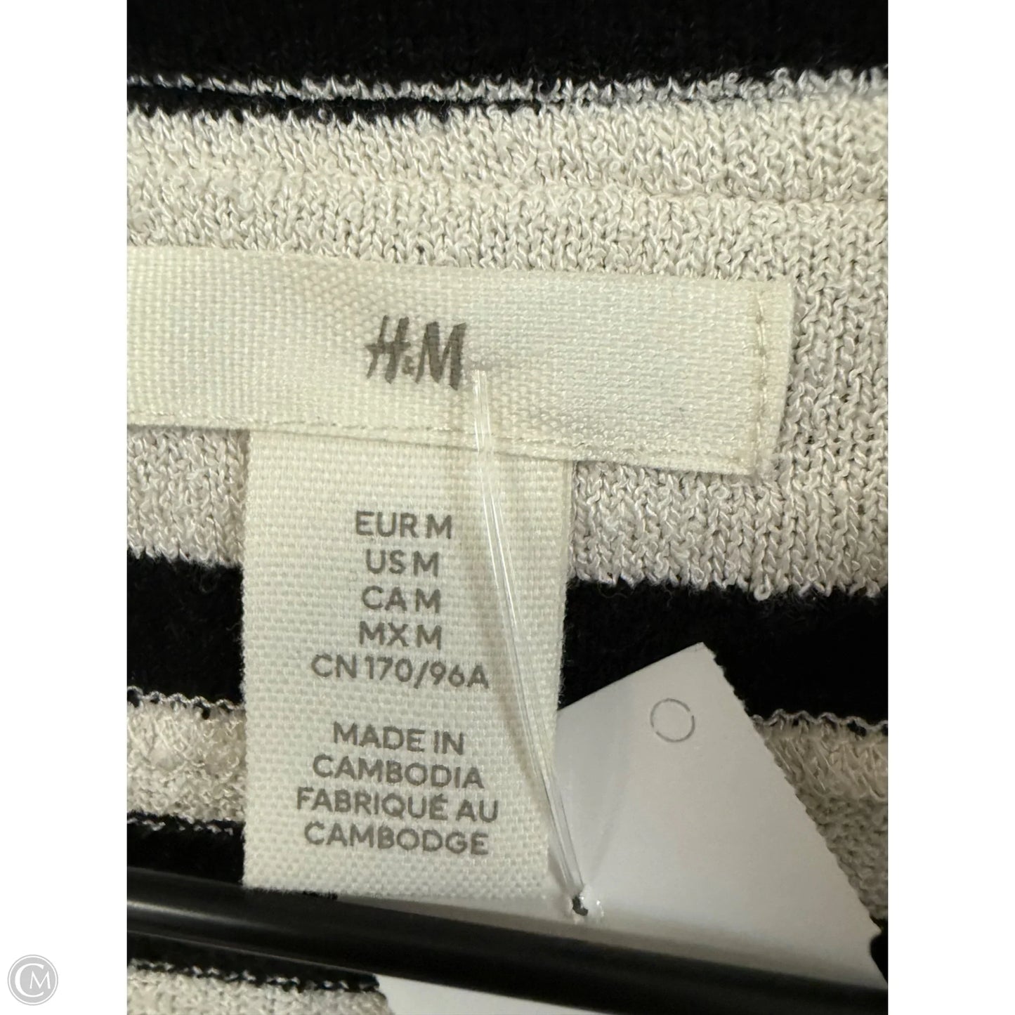 Top Short Sleeve By H&m In Black & White, Size: M