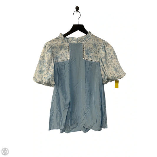 Top Short Sleeve By Cmf In Blue & White, Size: Xl