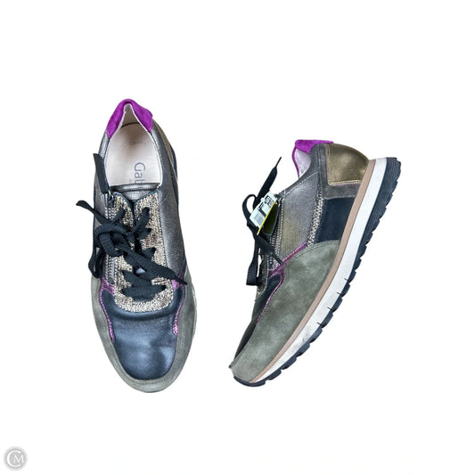 Shoes Sneakers By Cmb In Black & Brown, Size: 8