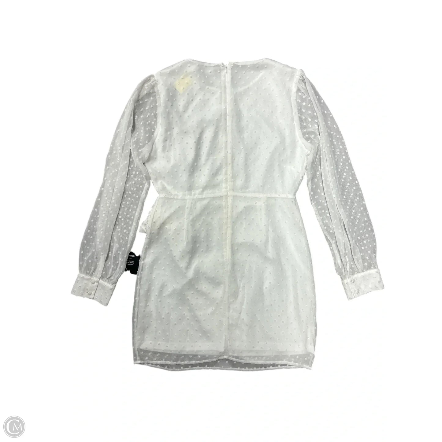 Dress Casual Short By Lulus In White, Size: L