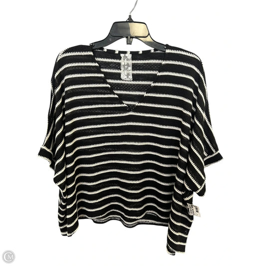 Top Short Sleeve By Sadie & Sage In Black & White, Size: Xs