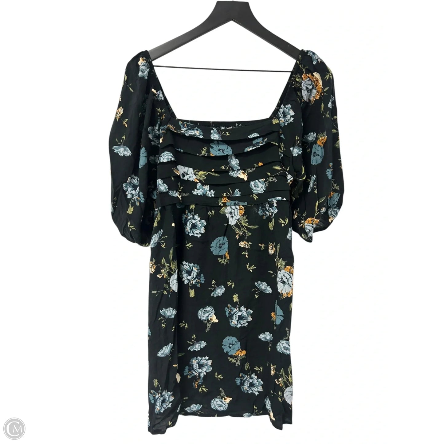 Dress Casual Short By Maurices In Floral Print, Size: L