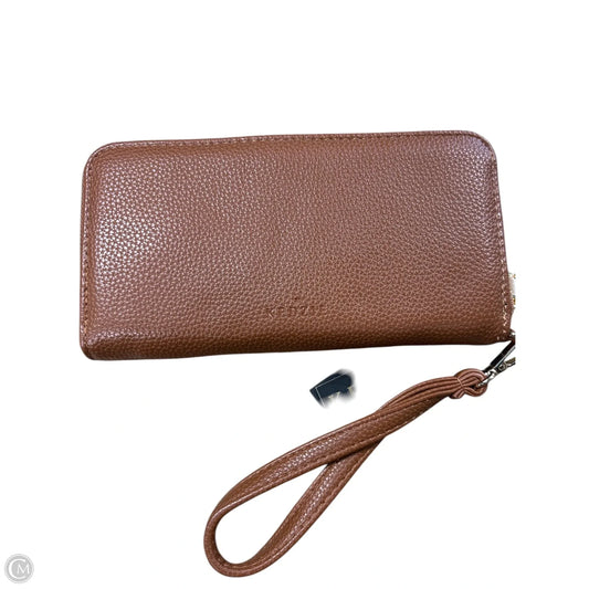 Wristlet By Kedzie, Size: Medium