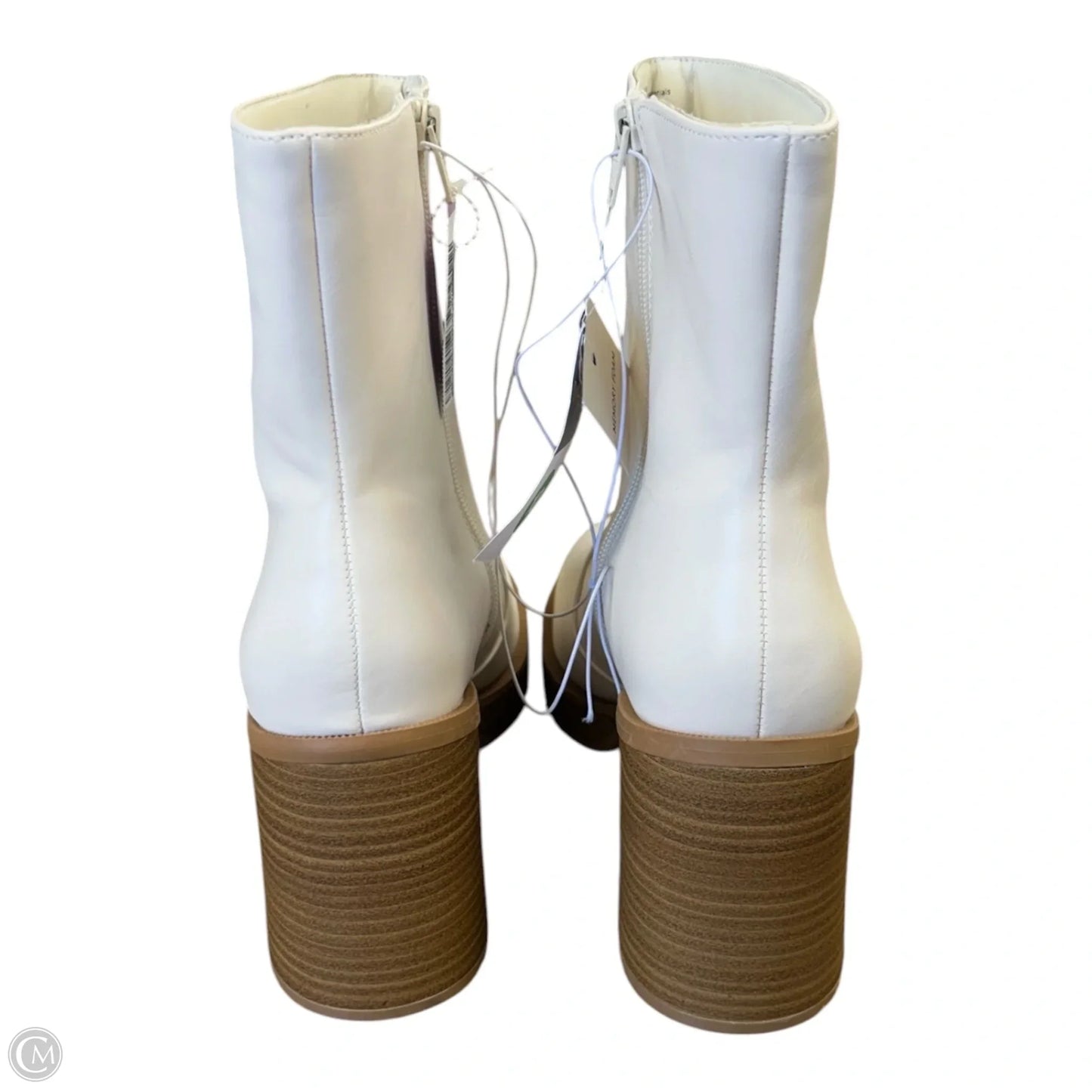 Boots Ankle Heels By Universal Thread In White, Size: 10