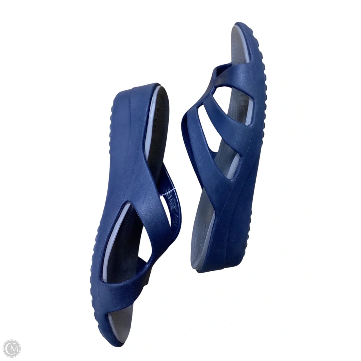 Sandals Flats By Crocs In Navy, Size: 10