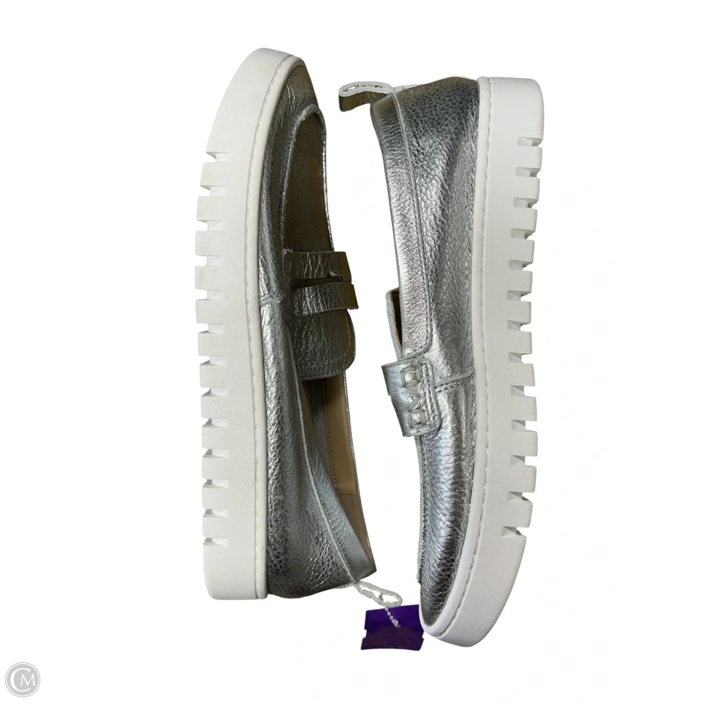 Shoes Flats By Vionic In Silver, Size: 9