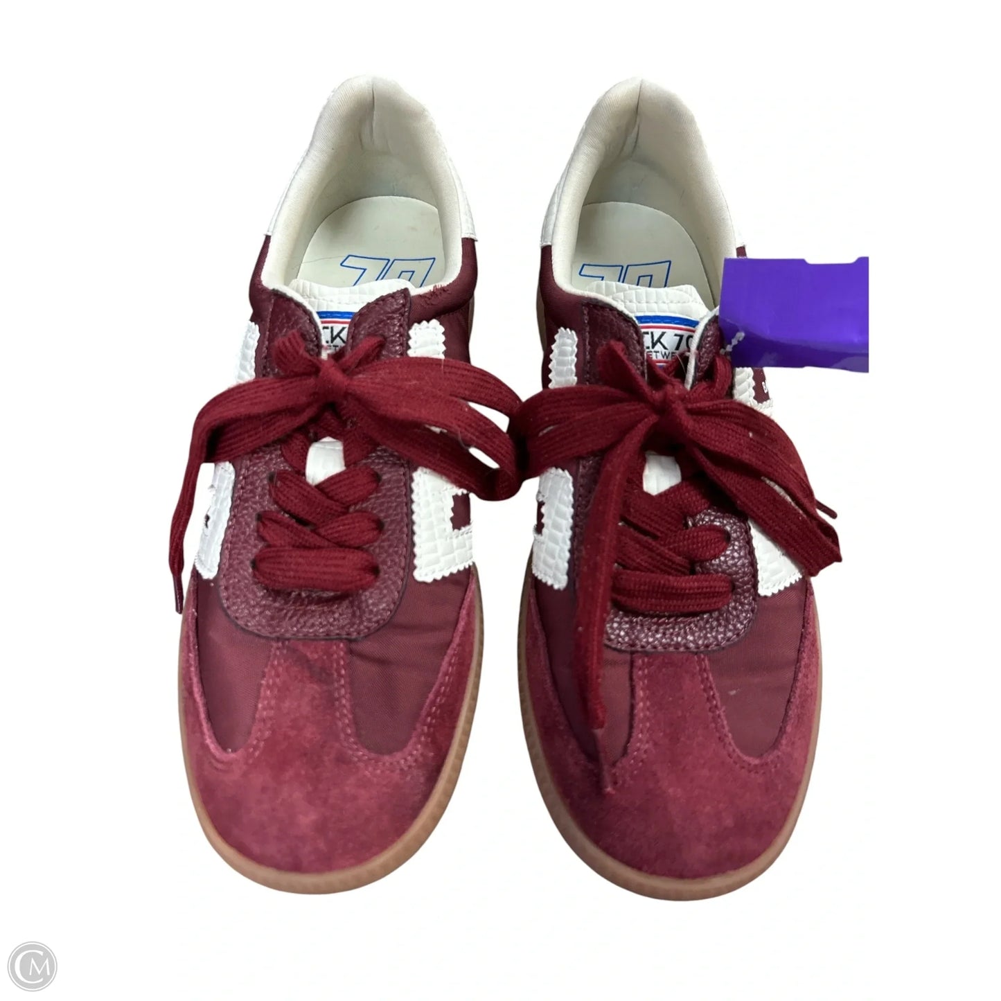 Shoes Sneakers By Cmb In Maroon, Size: 6.5