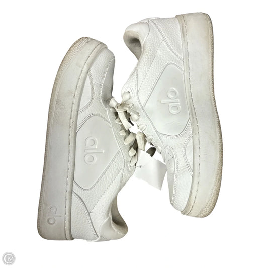 Shoes Sneakers By Alo In White, Size: 7