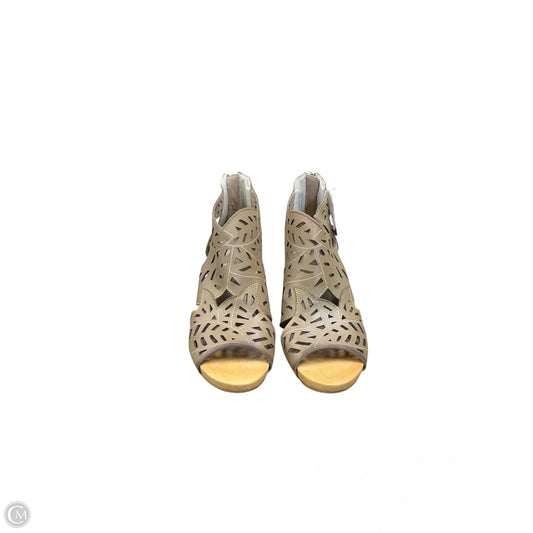 Sandals Heels Block By Spring Step In Beige, Size: 8.5