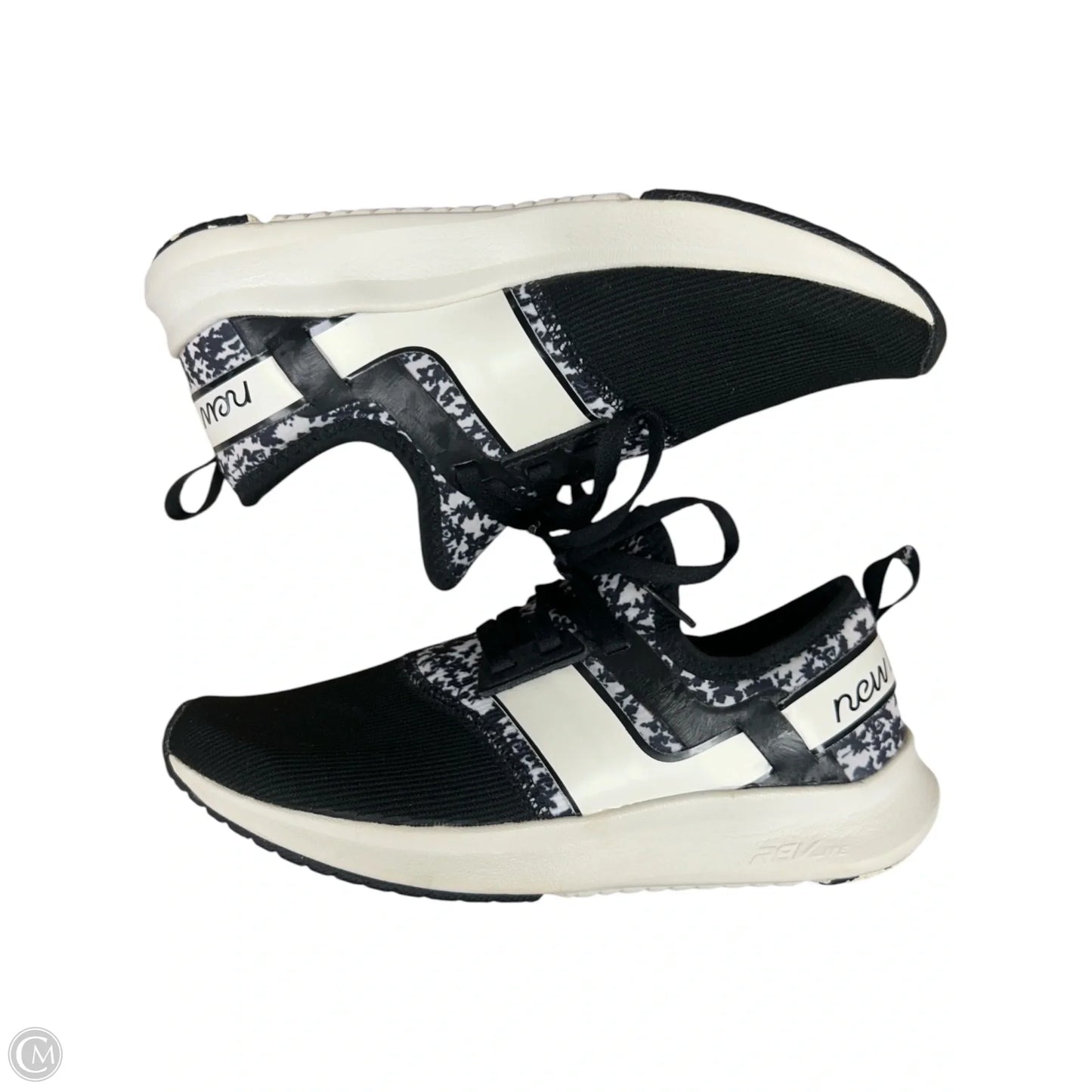 Shoes Athletic By New Balance In Black & White, Size: 6