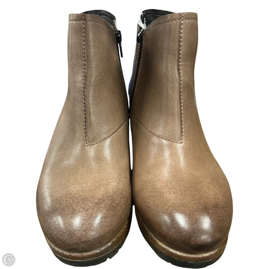 Boots Ankle Heels By Cmb In Brown, Size: 8.5
