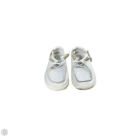 Shoes Flats By Hey Dude In Tan, Size: 7