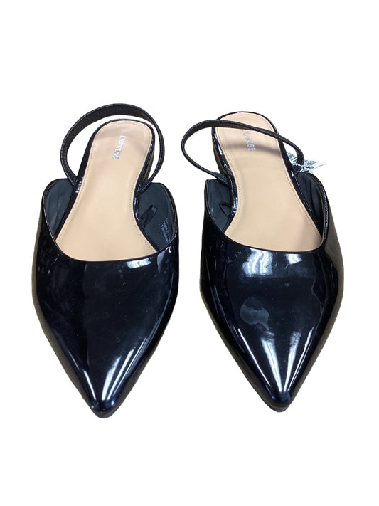 Black Shoes Flats Express, Size 8