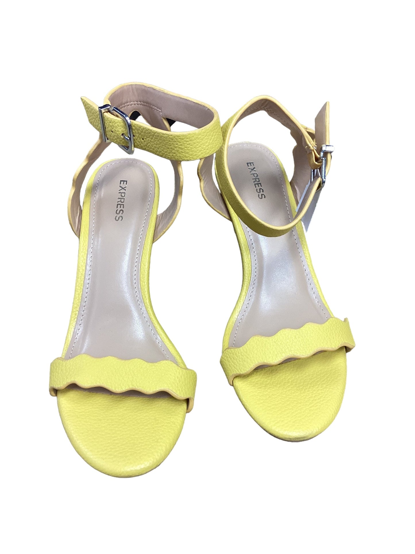 Yellow Shoes Heels Kitten Express, Size 8