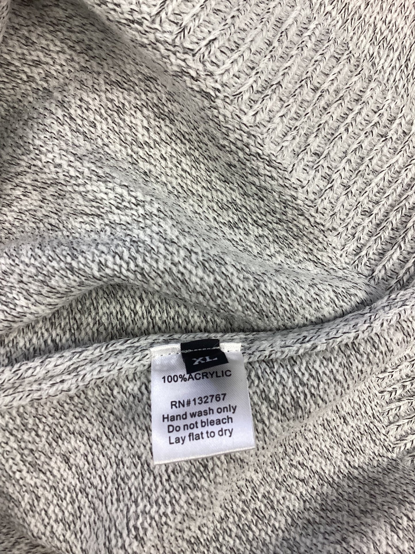 Sweater By Cmc In Grey, Size: Xl