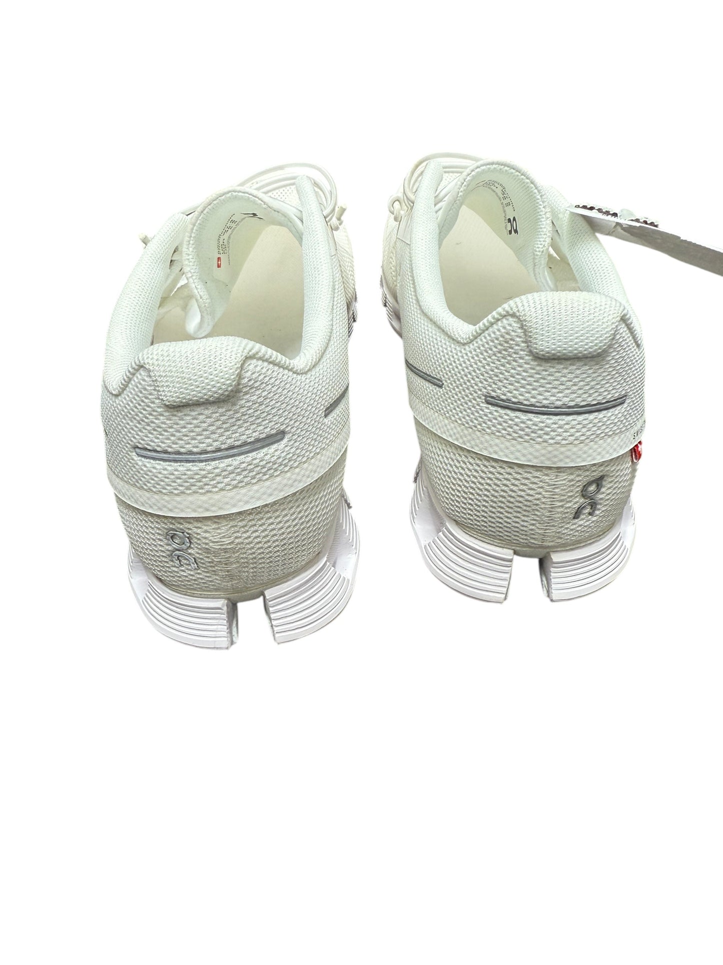 Shoes Athletic By Cma In White, Size: 7.5