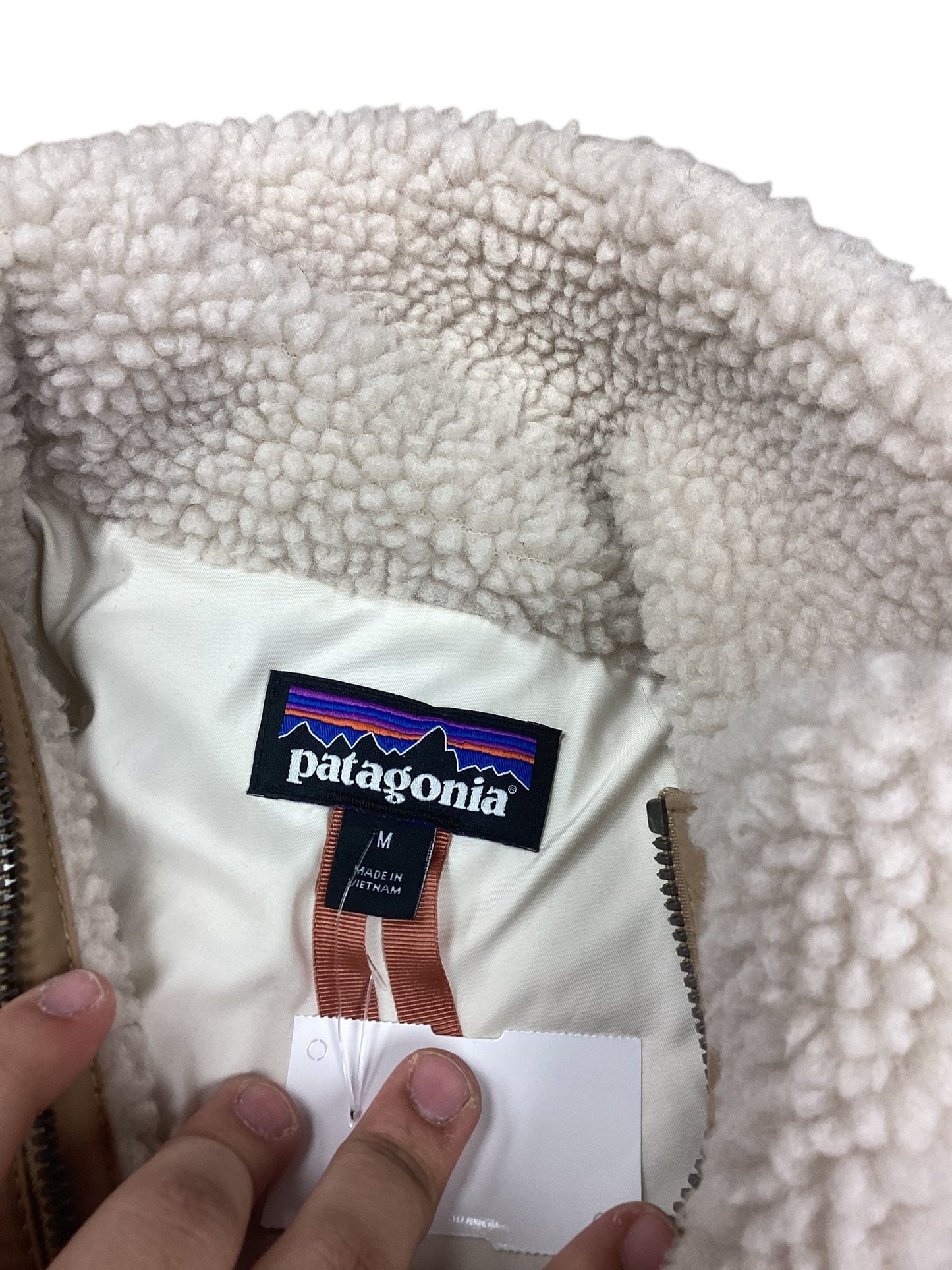 Jacket Fleece By Patagonia In Beige, Size: M