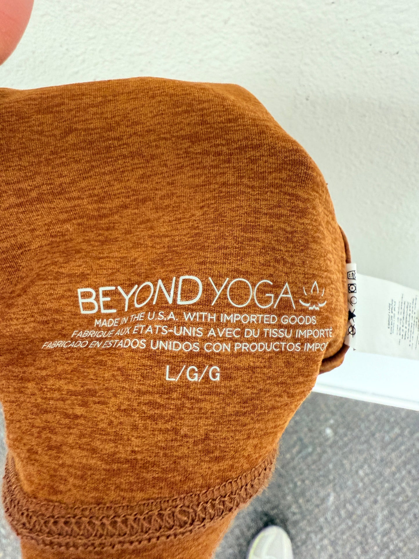 Athletic Bra By Beyond Yoga In Orange, Size: L