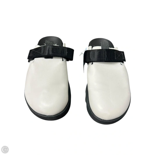 Shoes Flats By Sorel In White, Size: 7