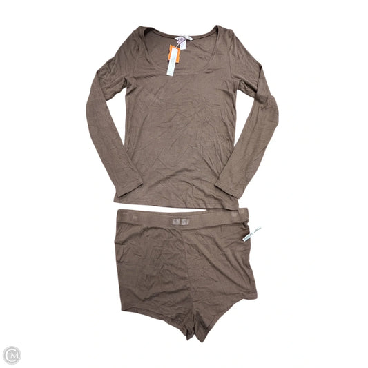 Shorts Set By Victorias Secret In Brown, Size: M