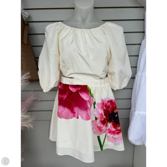 Dress Party Short By Express In Cream, Size: L