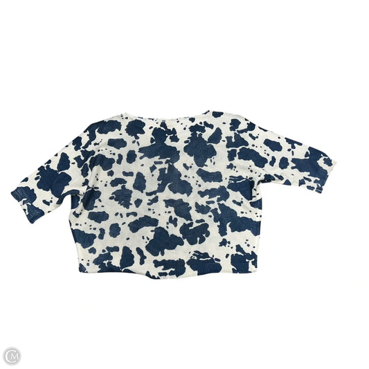 Sweater Short Sleeve By Clothes Mentor In Blue & White, Size: L