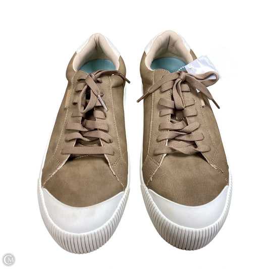 Shoes Sneakers By Dr Scholls In Brown, Size: 8.5