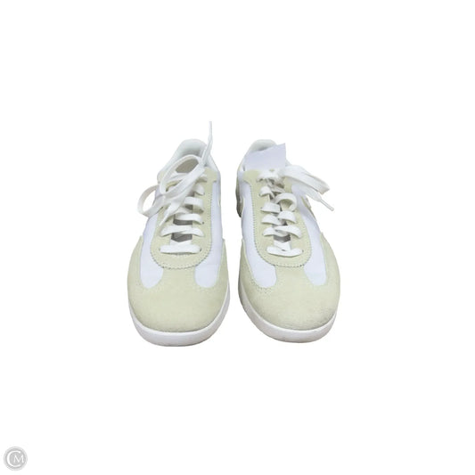 Shoes Sneakers By Converse In Tan & White, Size: 8