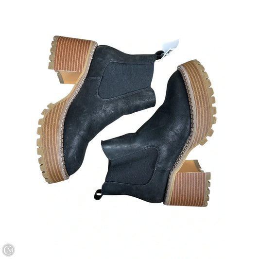 Boots Ankle Flats By Mia In Black, Size: 6