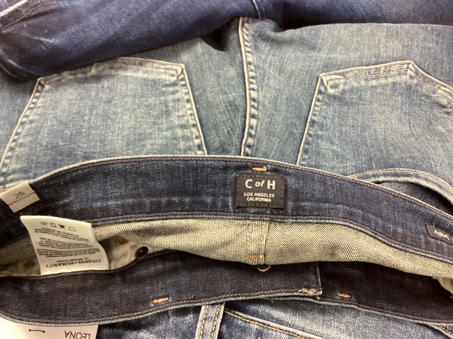 Jeans Straight By Citizens Of Humanity  Size: 2