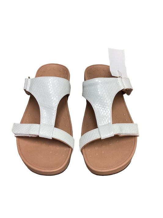 White Sandals Heels Wedge Vionic, Size 8