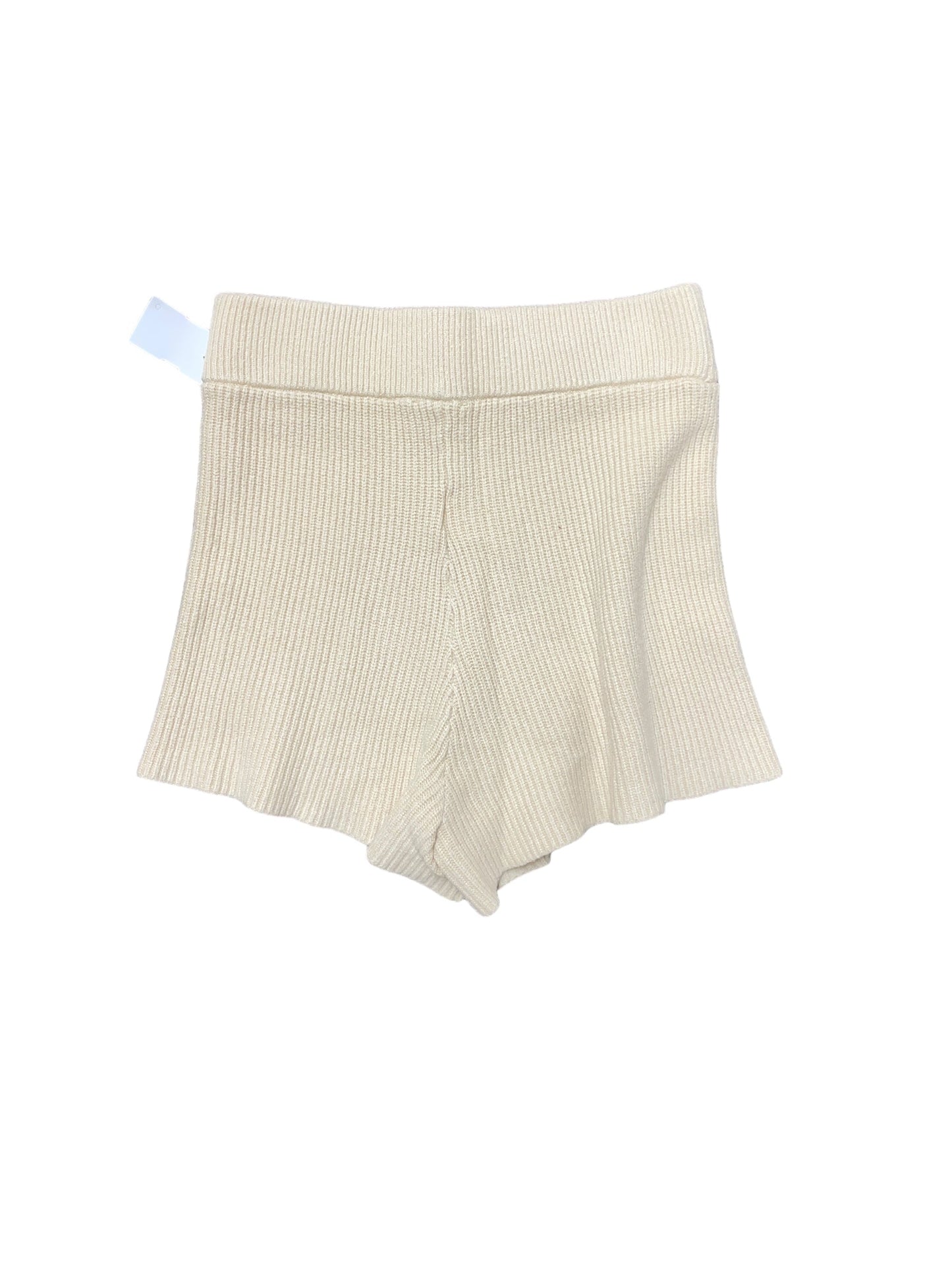 Beige Shorts Clothes Mentor, Size S