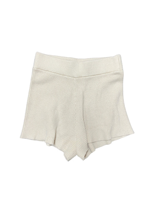 Beige Shorts Clothes Mentor, Size S