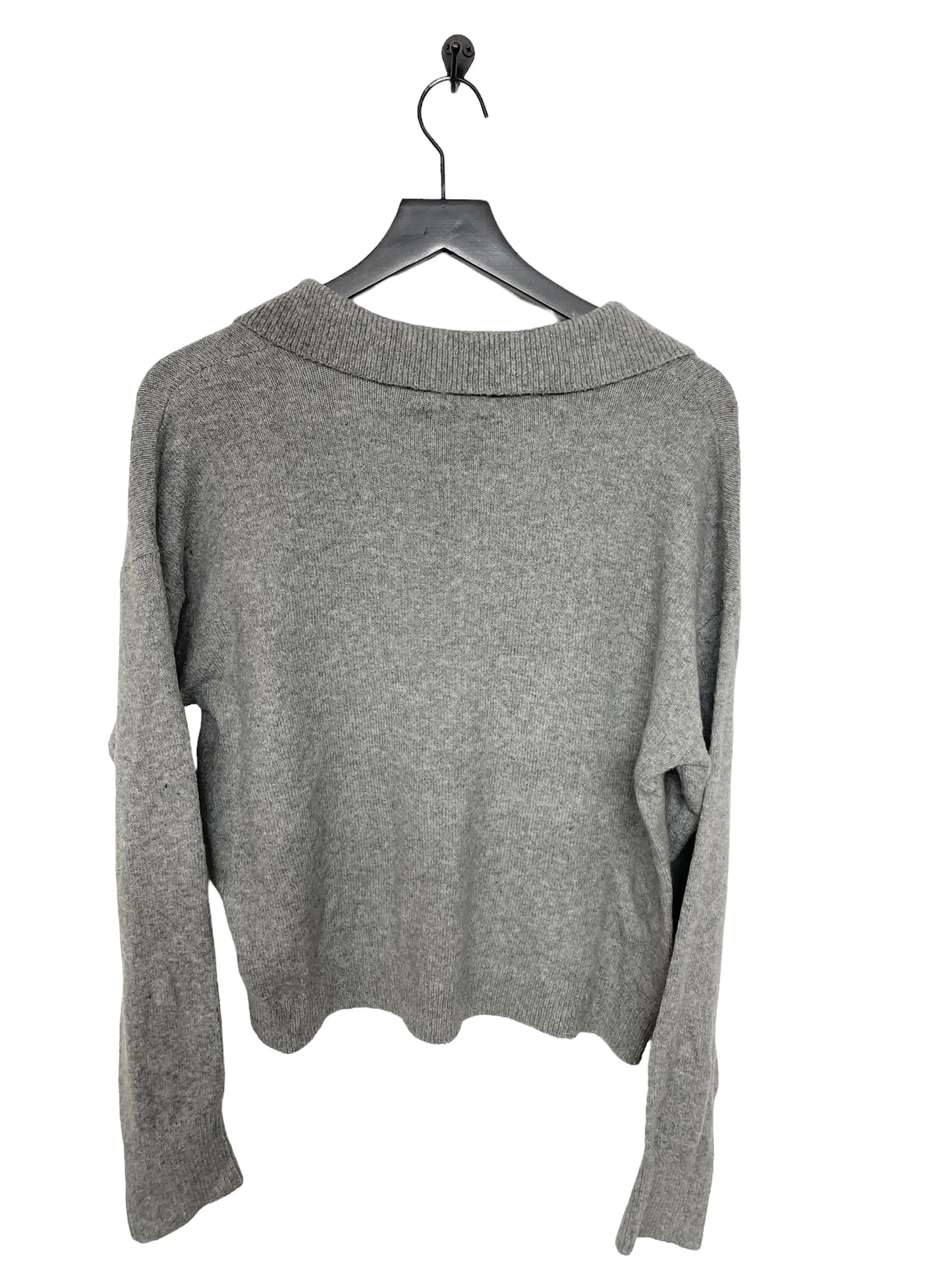 Grey Sweater Old Navy, Size L