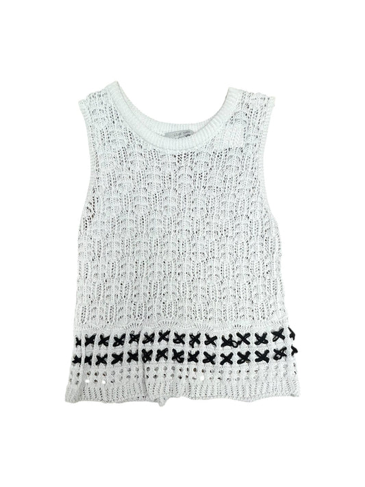 Top Sleeveless By Love Tree In White, Size: S