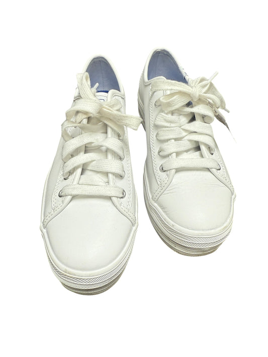 Shoes Sneakers By Keds In White, Size: 7