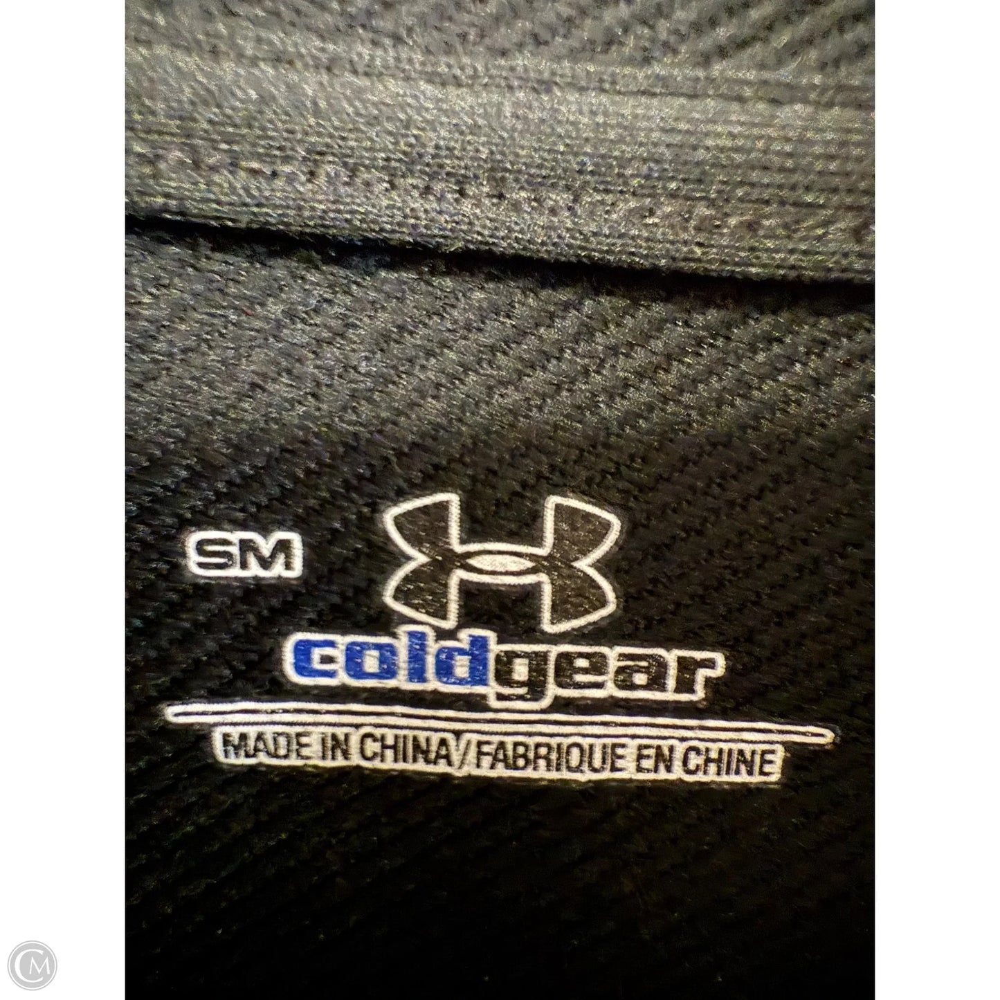 Athletic Top Long Sleeve Collar By Under Armour In Black, Size: S