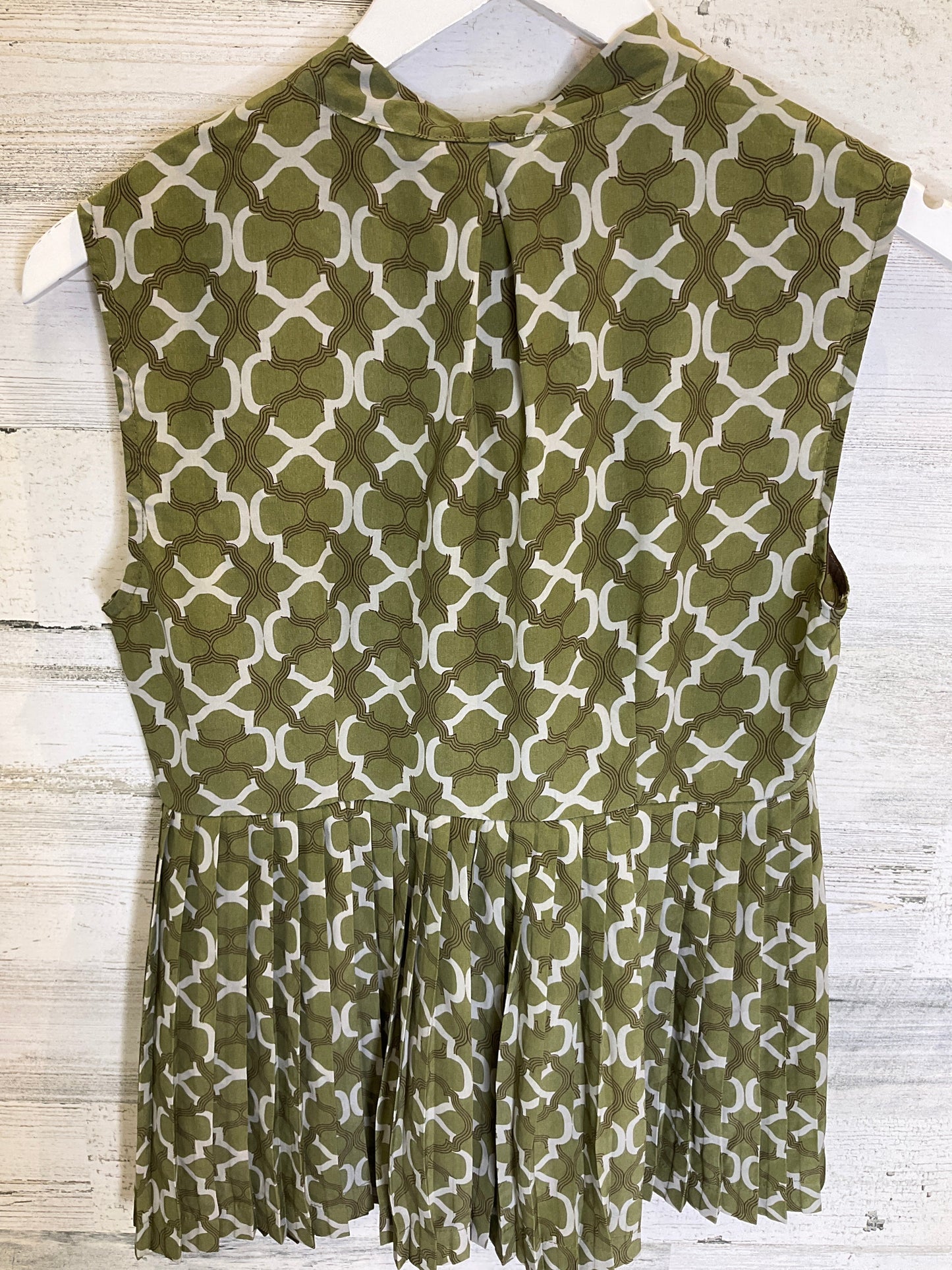 Green Blouse Sleeveless Esley, Size S