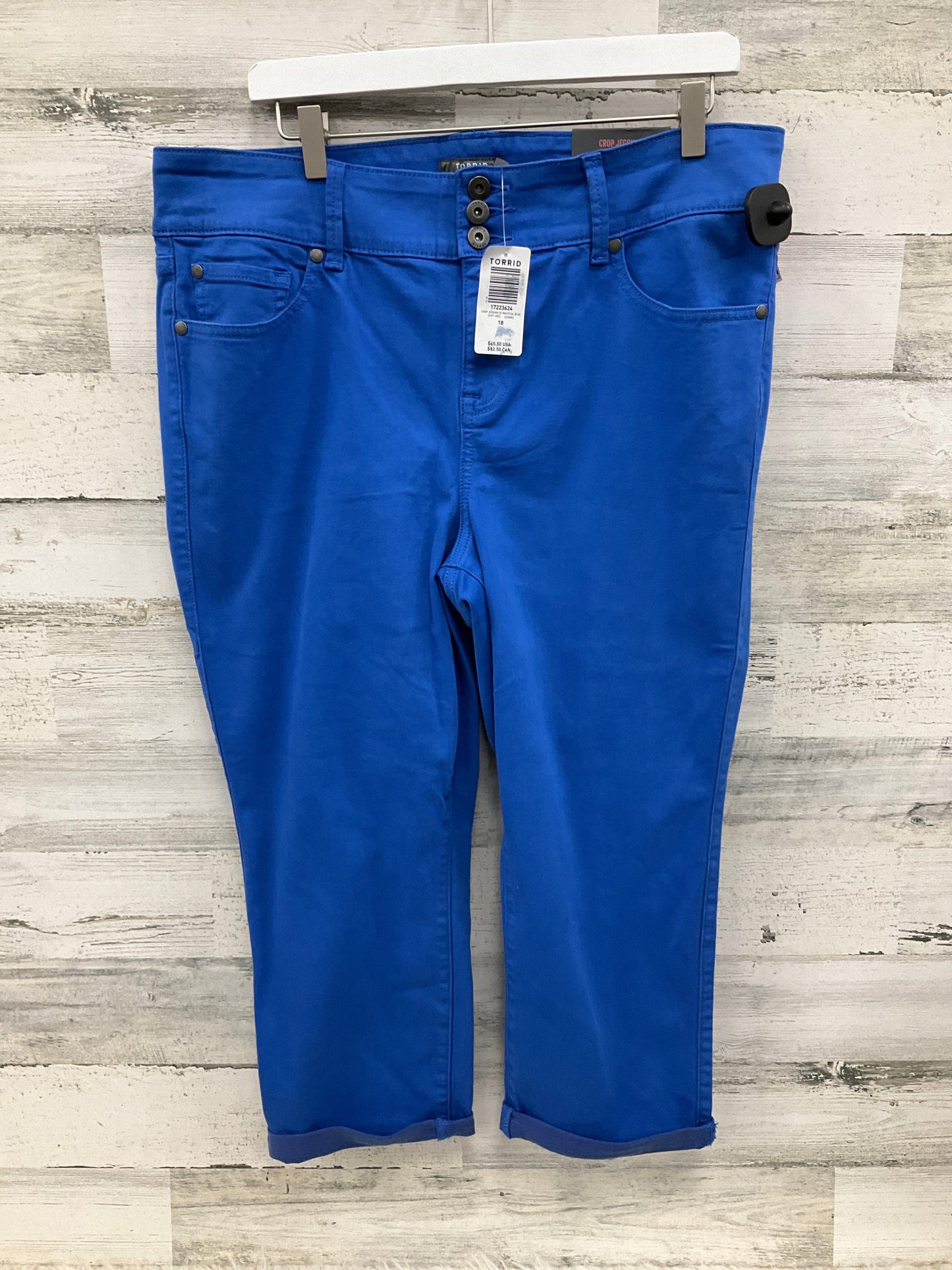 Capris By Torrid In Blue, Size: 18