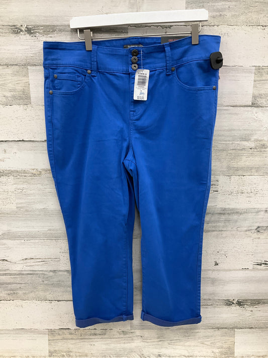 Capris By Torrid In Blue, Size: 18