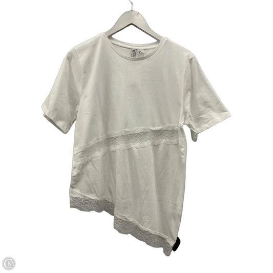Top Short Sleeve By Divided In White, Size: S