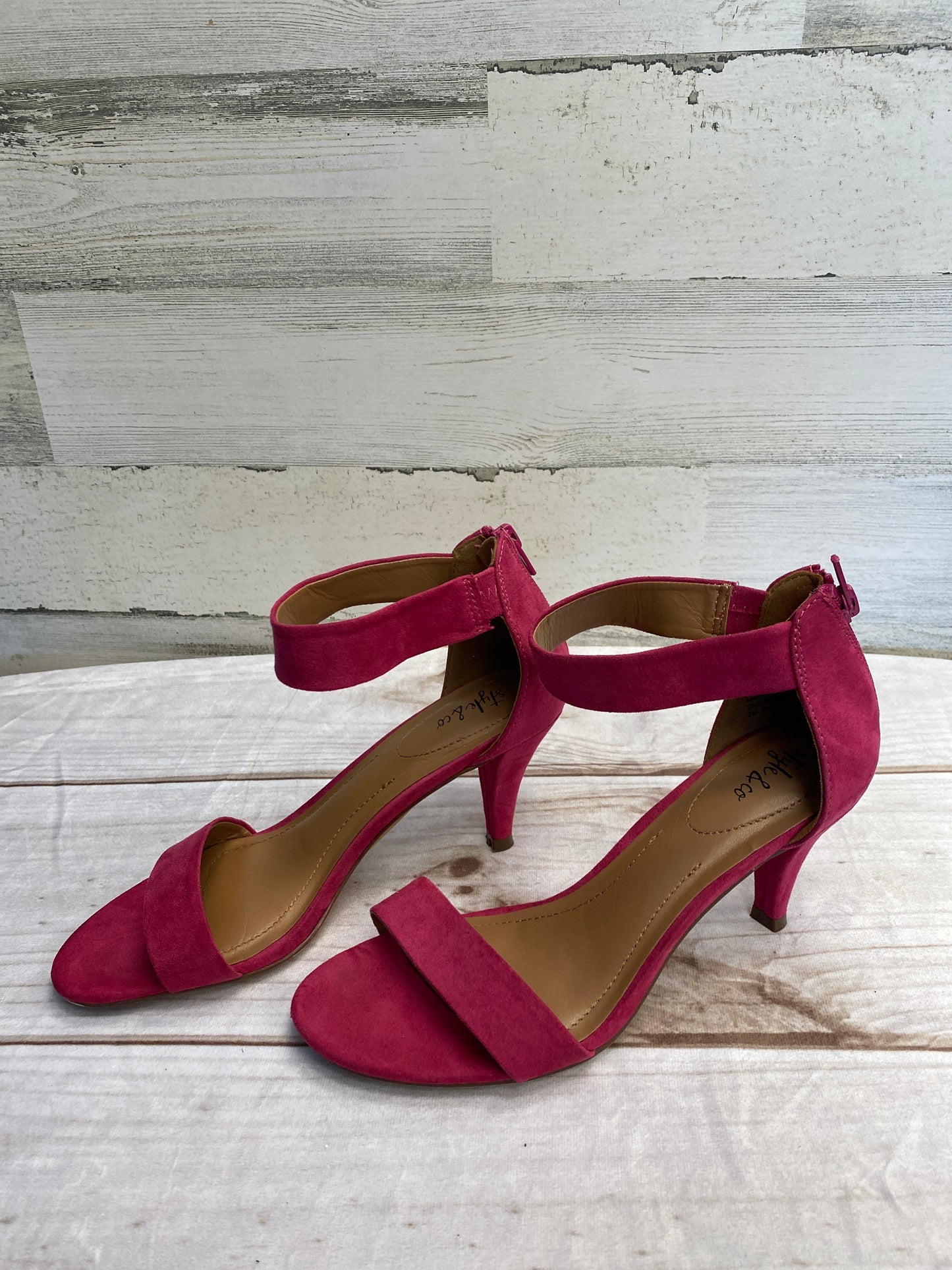 Pink Sandals Heels Stiletto Style And Company, Size 7